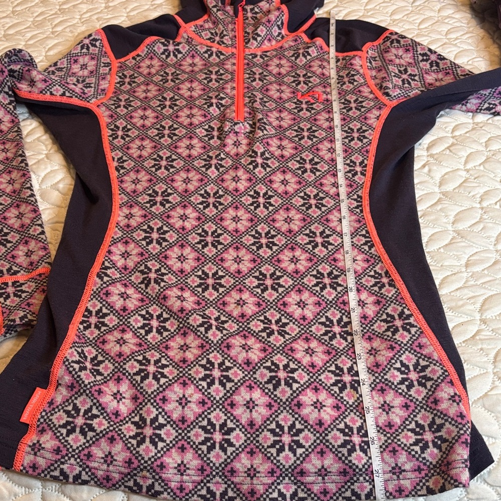 Kari Traa Pink and Black Wool Patterned Half-Zip Hoodie - Picture 8 of 10
